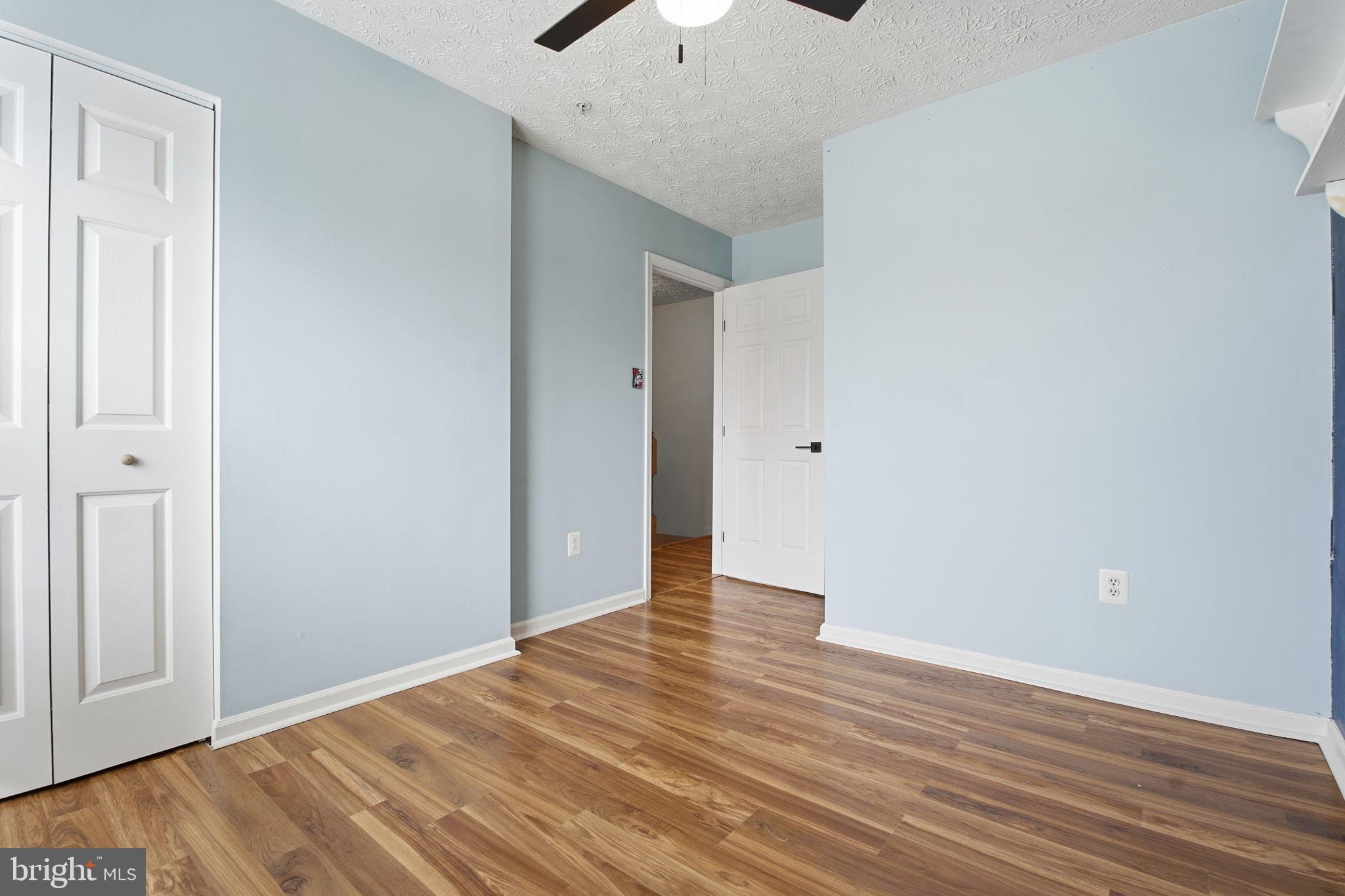 IRWINS CHOICE - Residential Lease