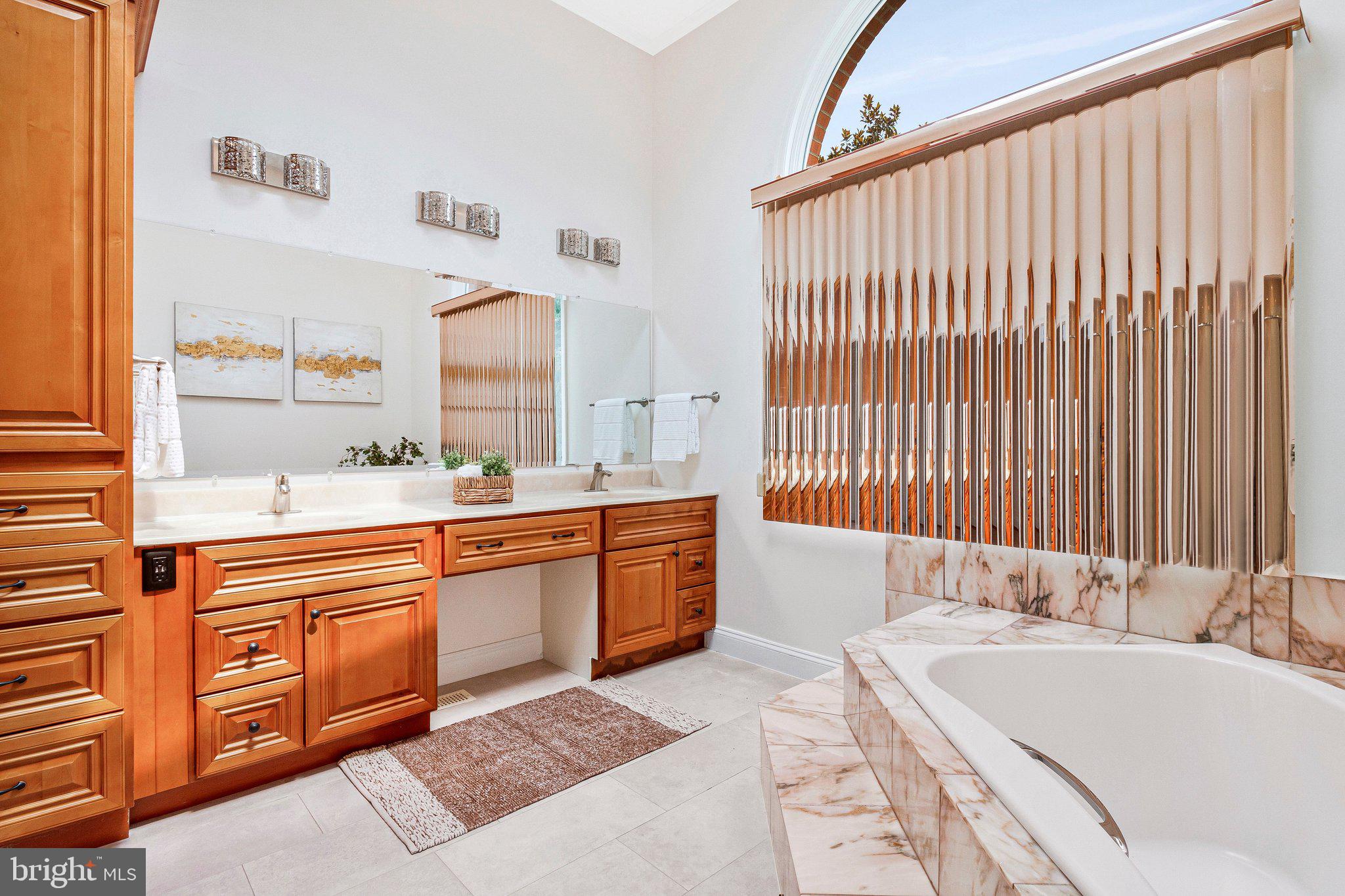 BEDFORDSHIRE - Residential