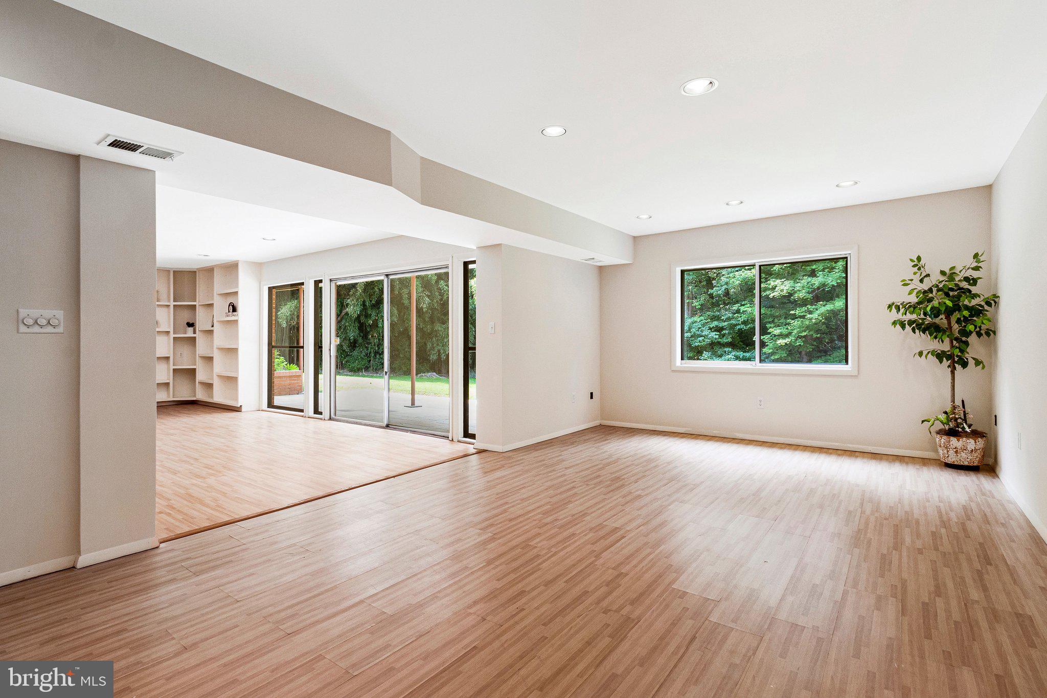 BEDFORDSHIRE - Residential