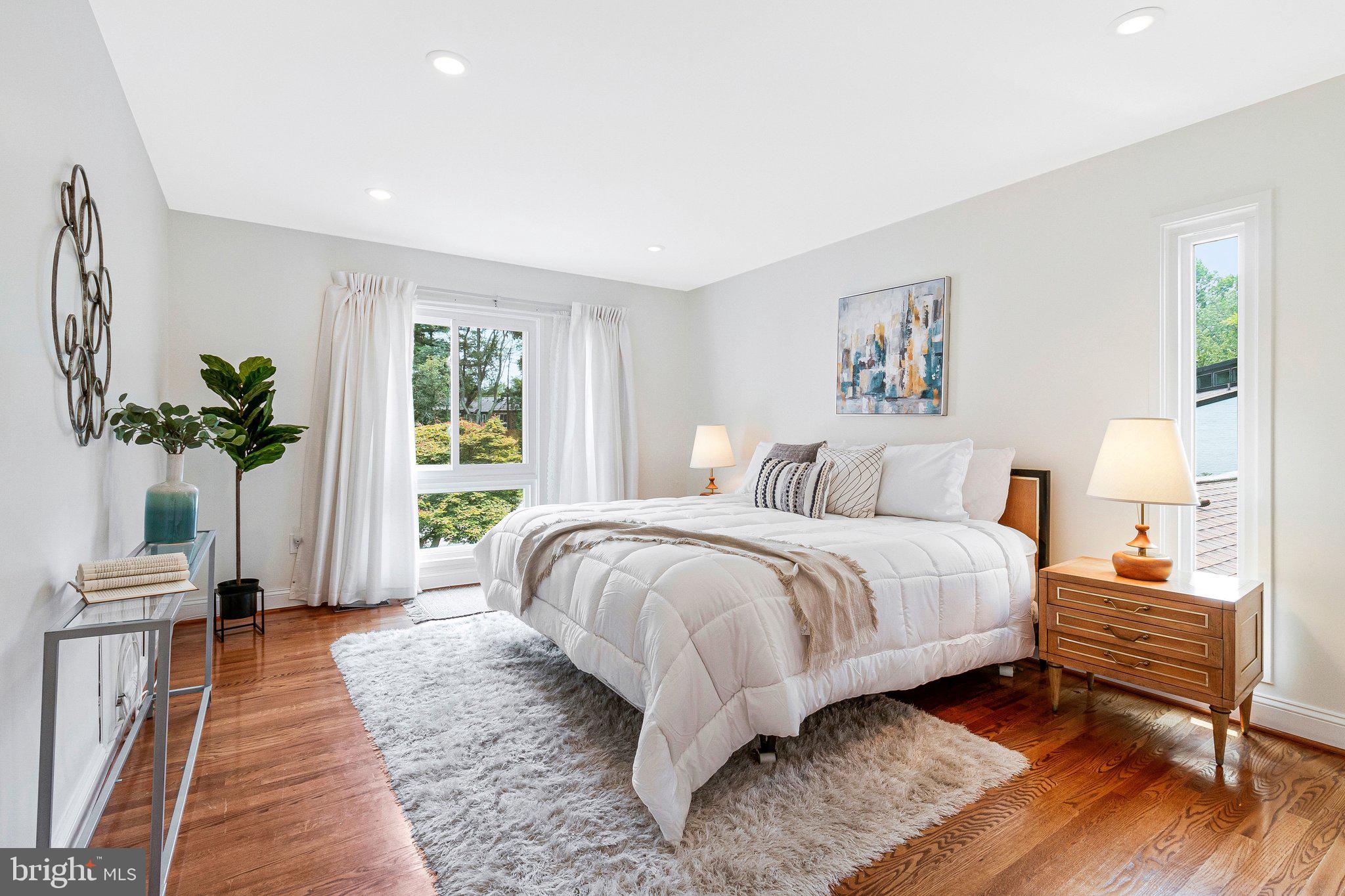 BEDFORDSHIRE - Residential