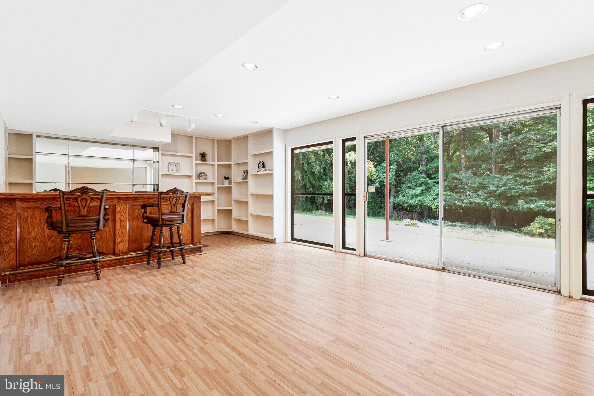 BEDFORDSHIRE - Residential