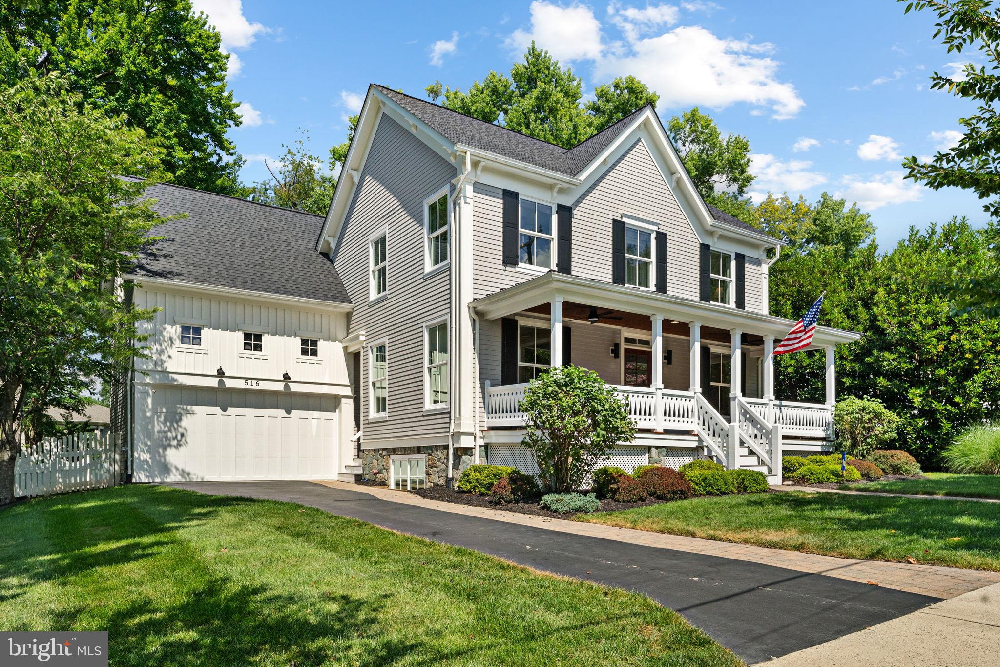 KINGCREST - Residential