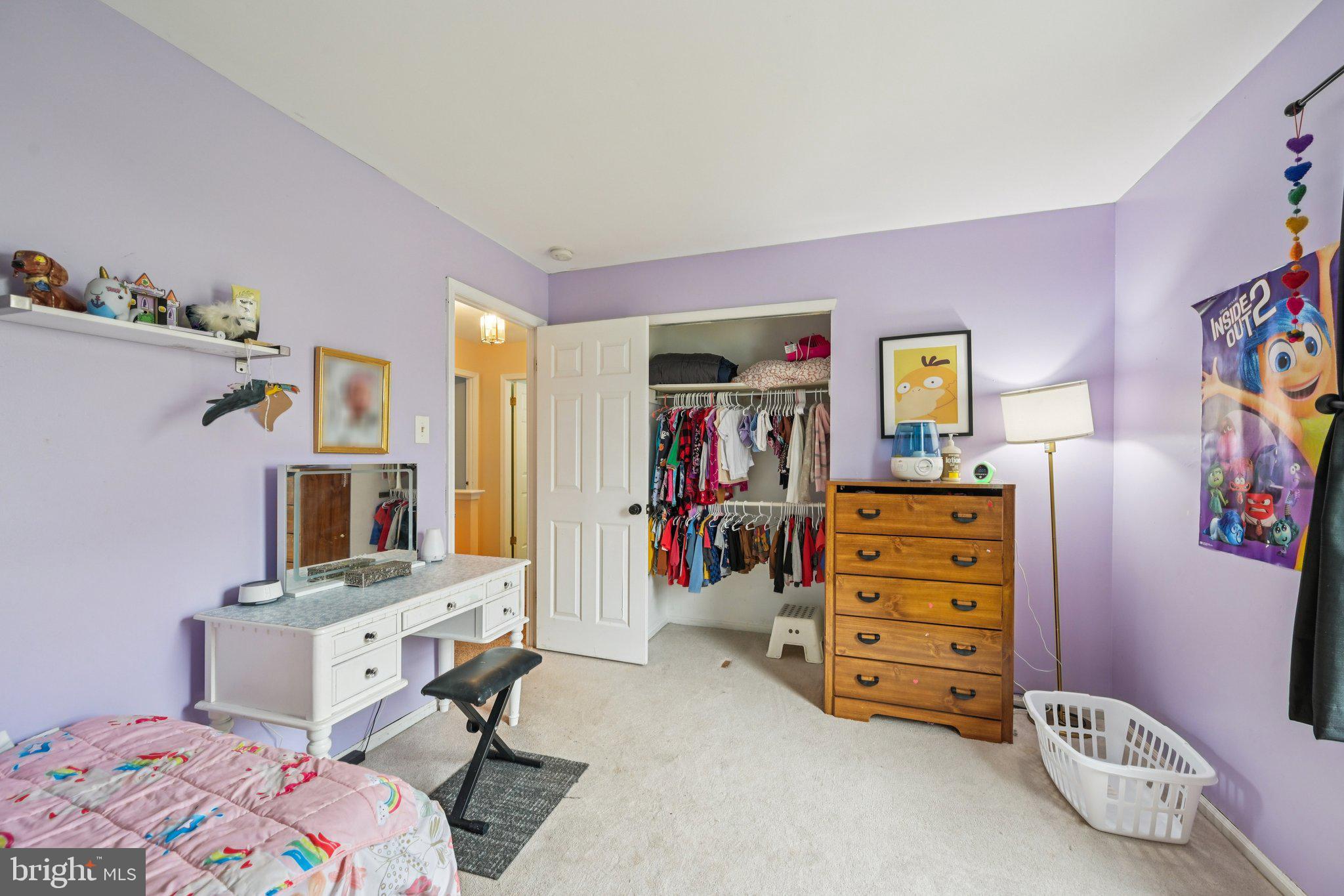 HEATHER KNOLL - Residential