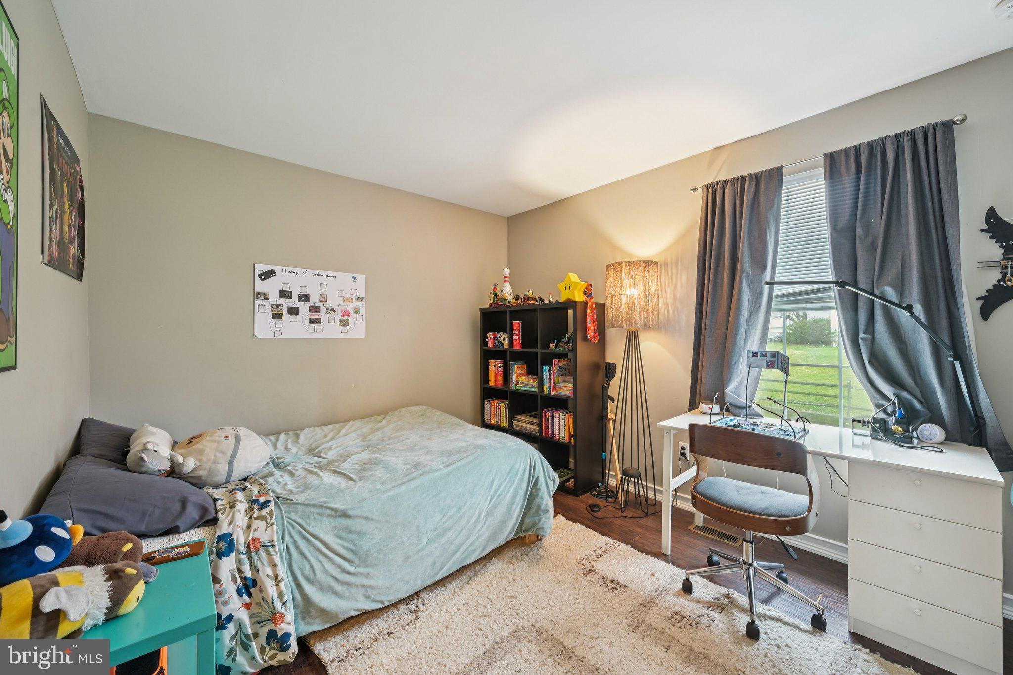 HEATHER KNOLL - Residential