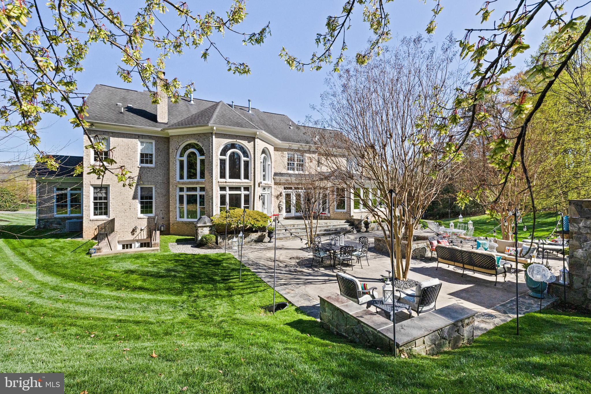 OAKTON - Residential