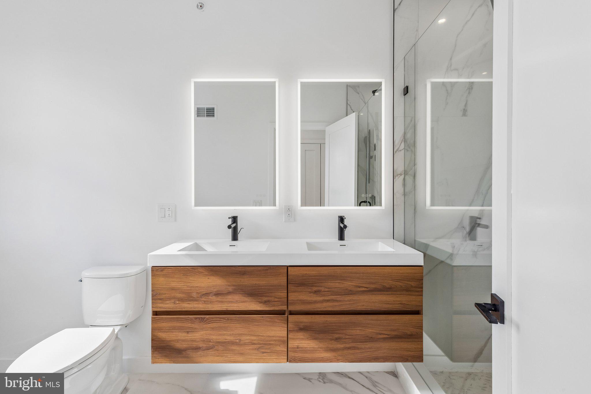 PHILADELPHIA - Residential
