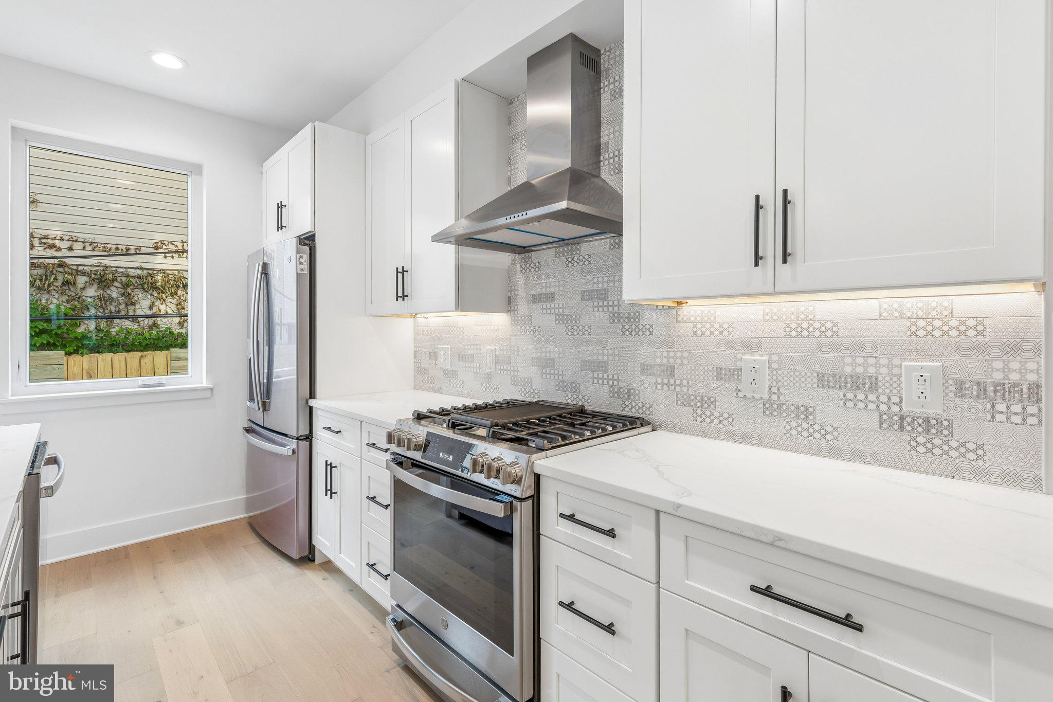 PHILADELPHIA - Residential
