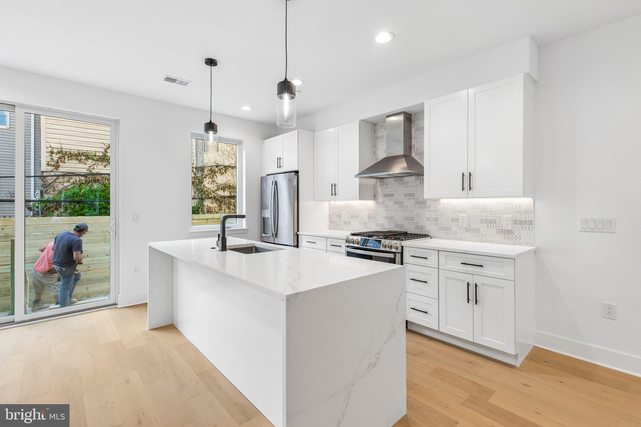 PHILADELPHIA - Residential
