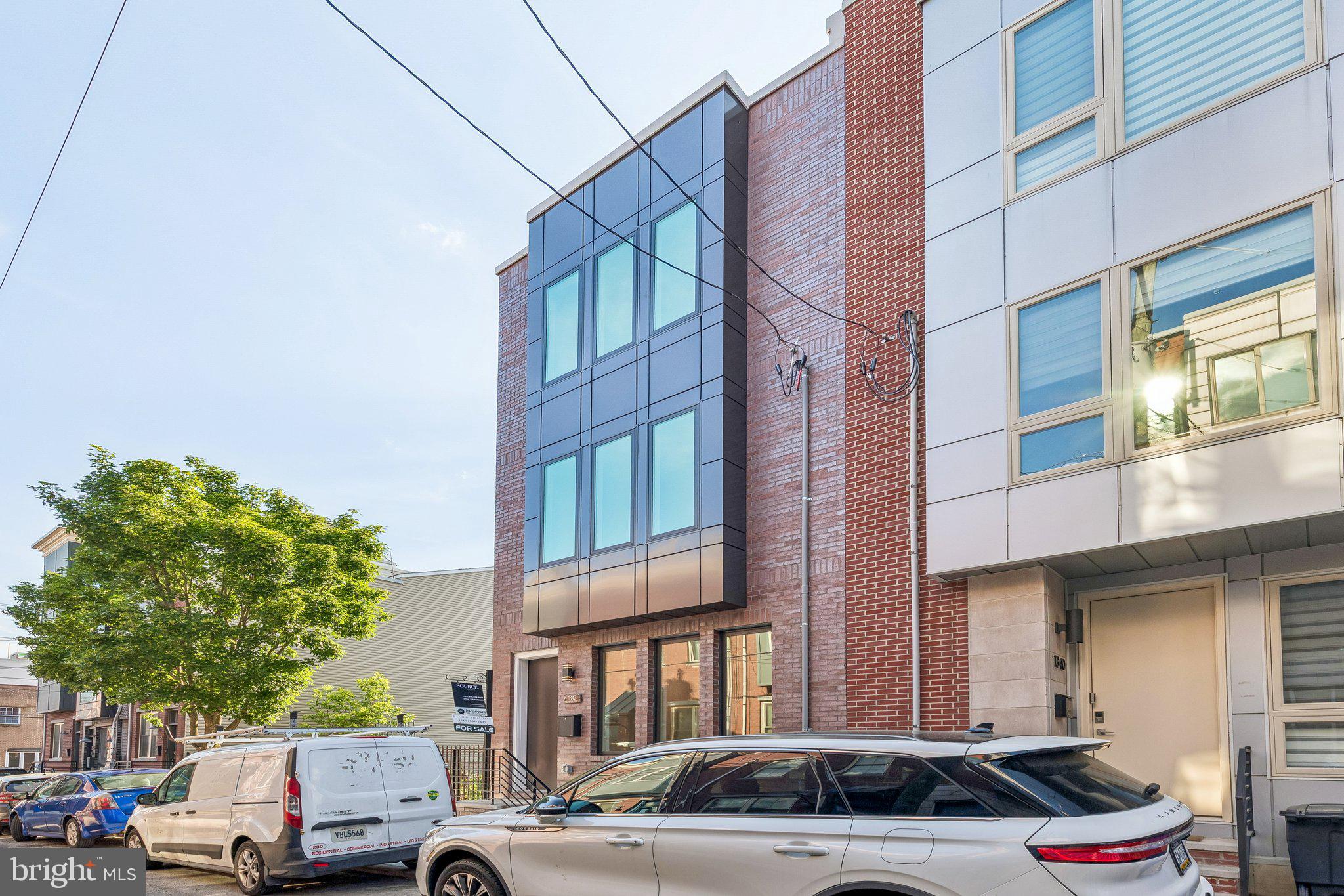 PHILADELPHIA - Residential