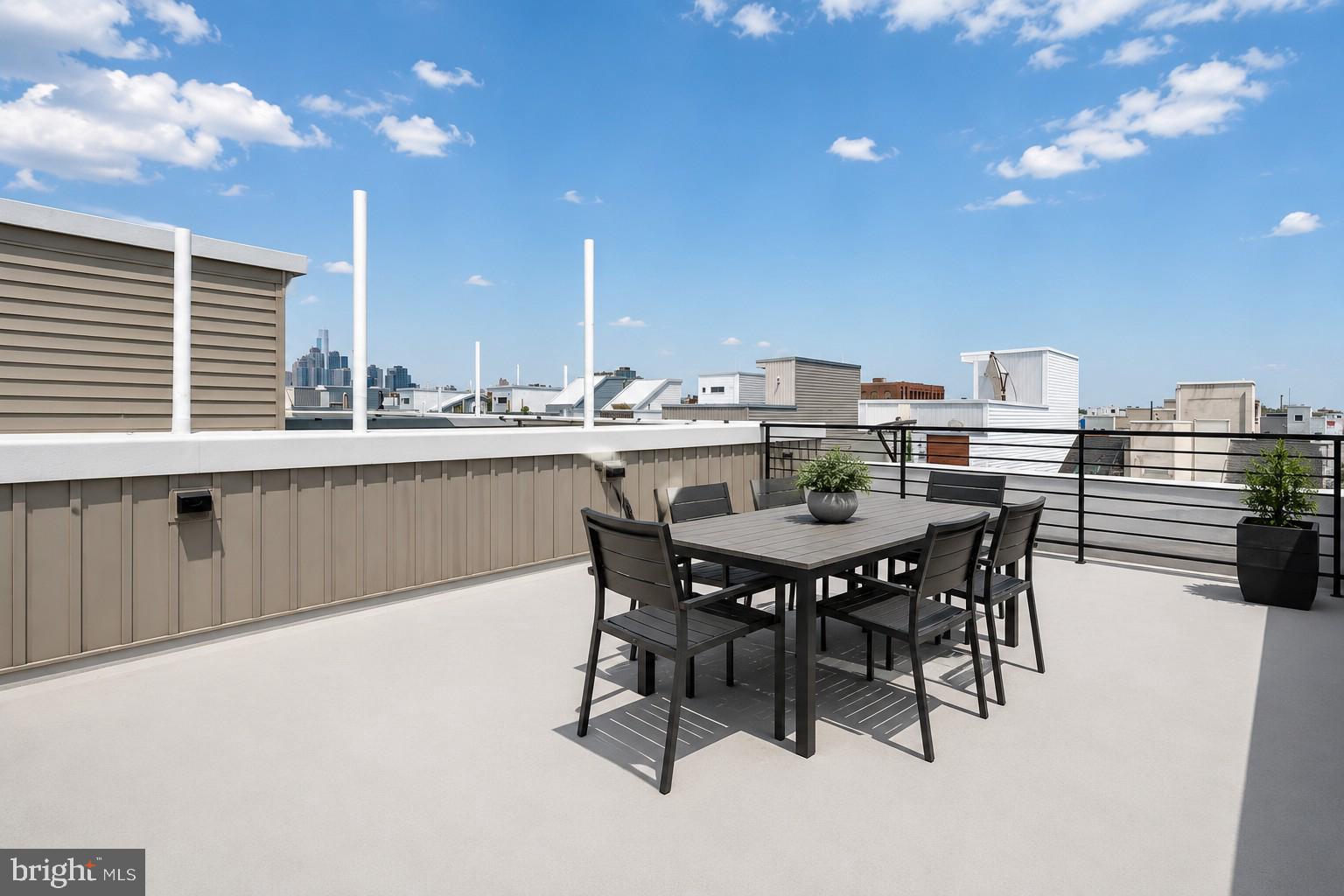 PHILADELPHIA - Residential