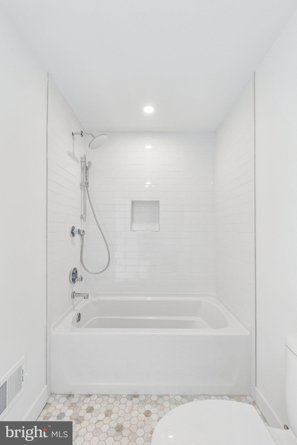 PHILADELPHIA - Residential