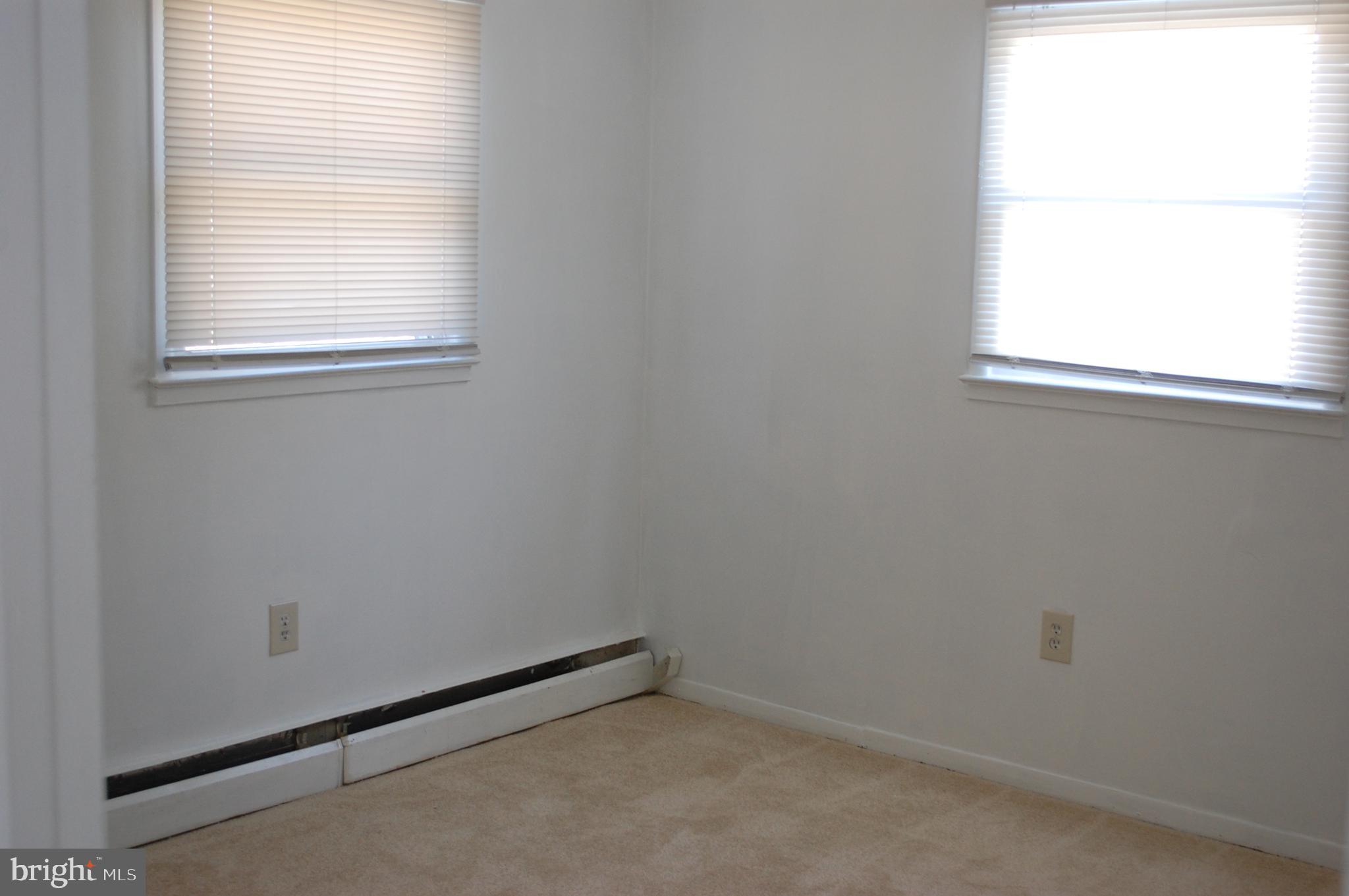 DALE CITY - Residential Lease
