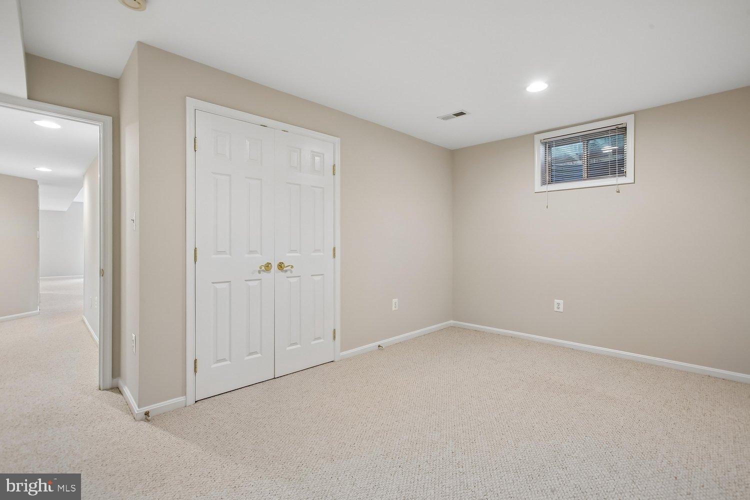RACEWAY FARMS - Residential