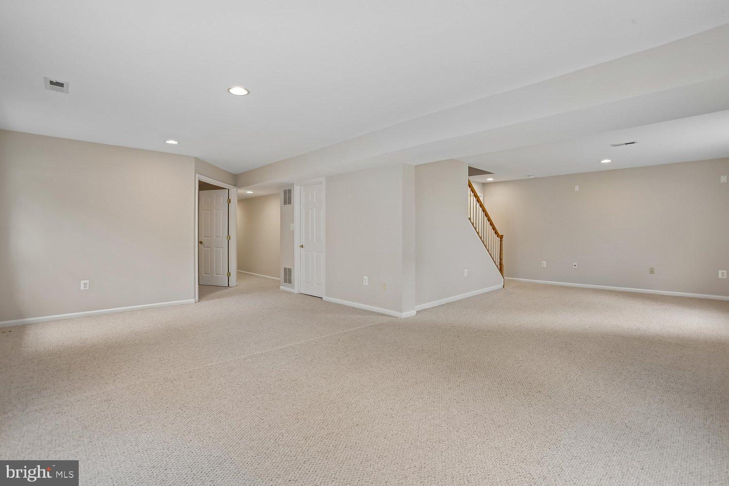 RACEWAY FARMS - Residential