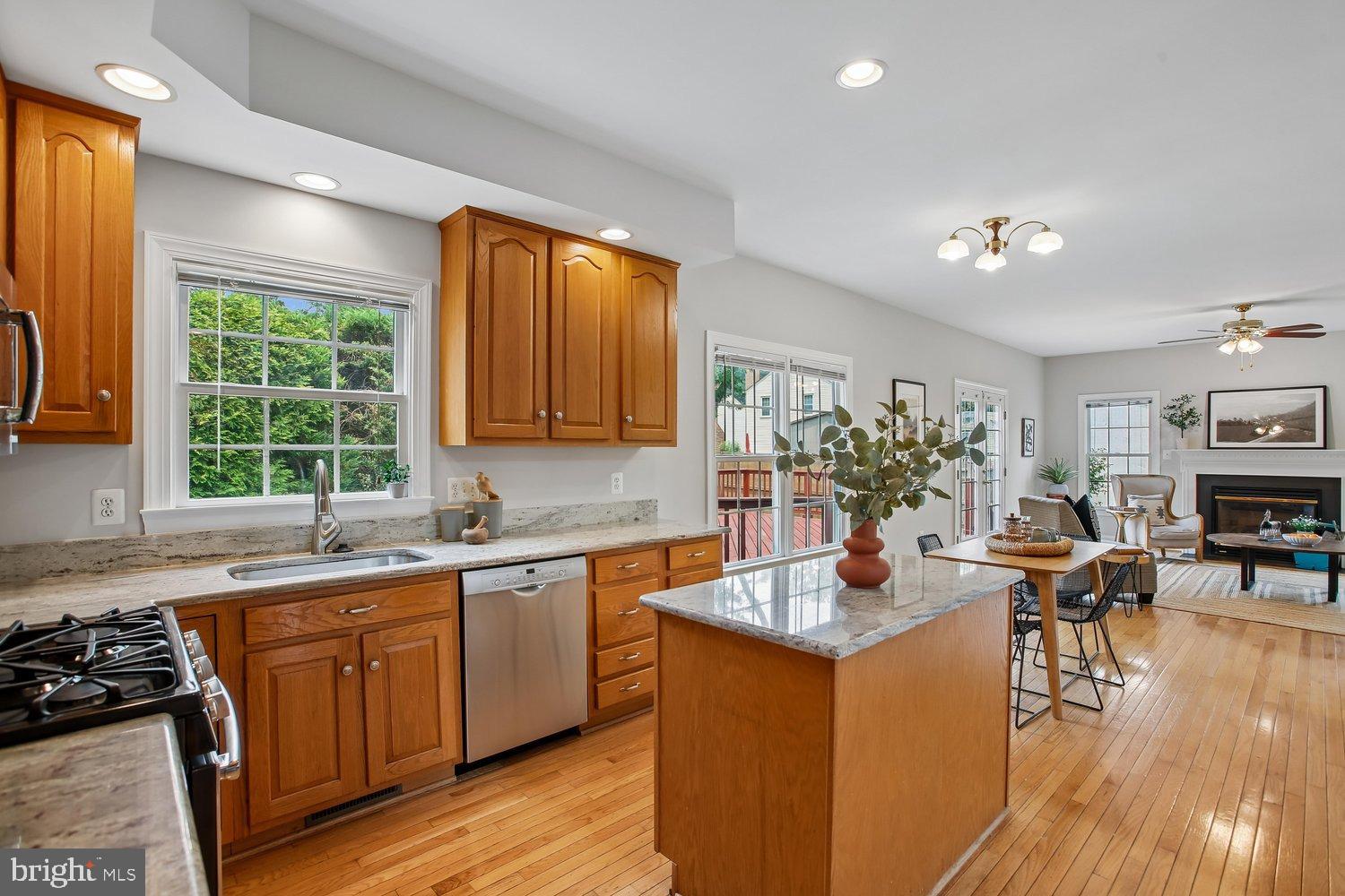 RACEWAY FARMS - Residential