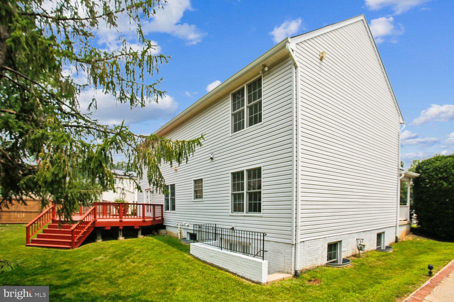 RACEWAY FARMS - Residential