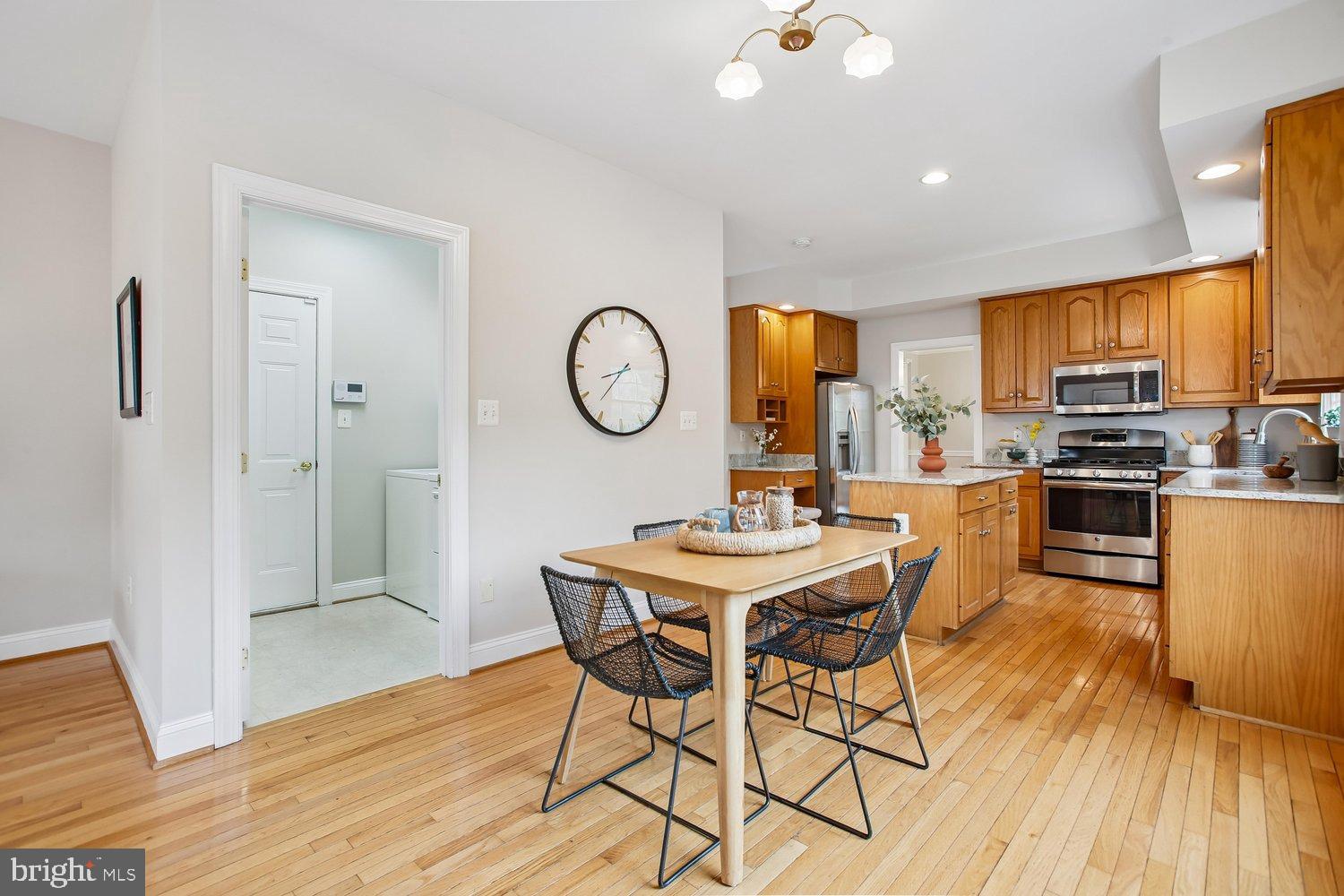 RACEWAY FARMS - Residential