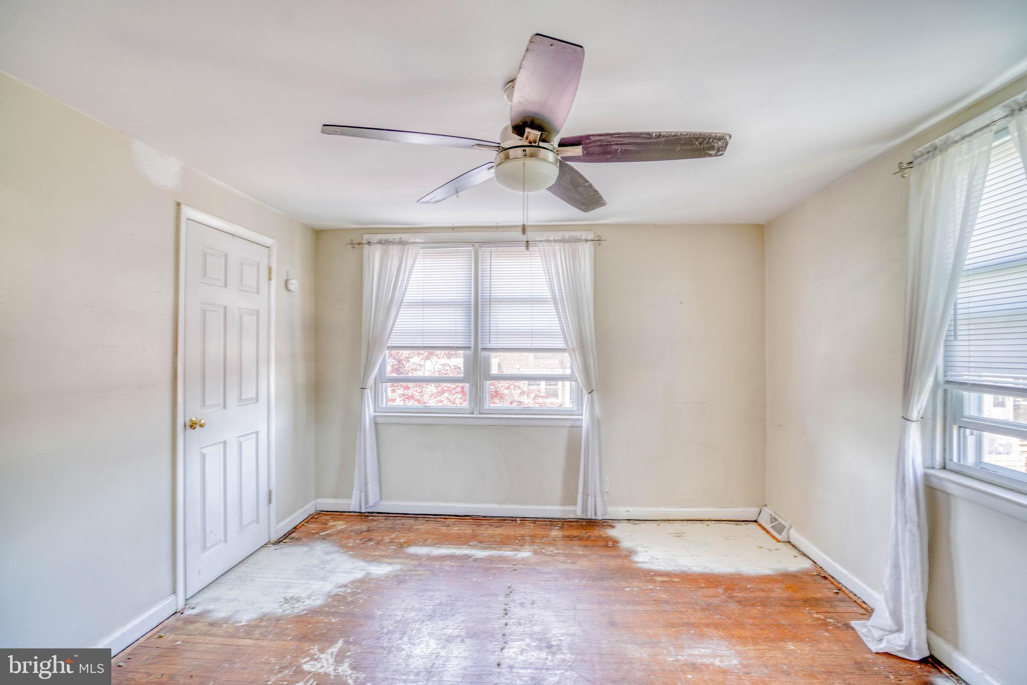 HOLMESBURG - Residential