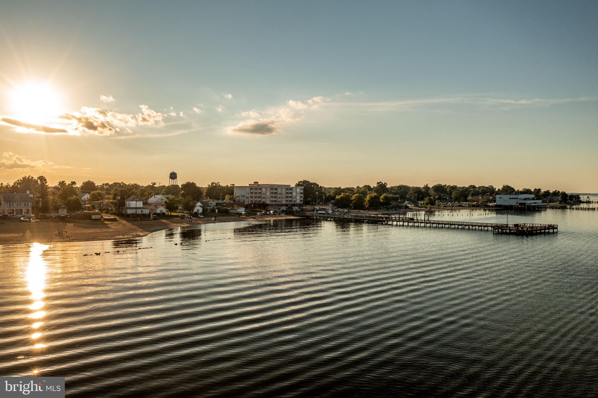 BLUFF POINT - Residential