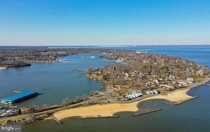 BLUFF POINT - Residential