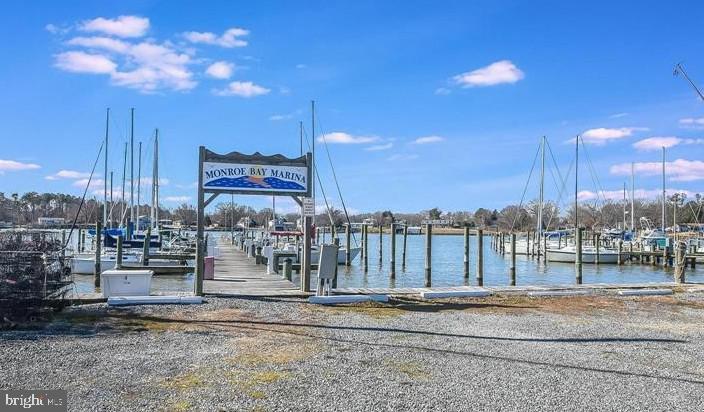 BLUFF POINT - Residential