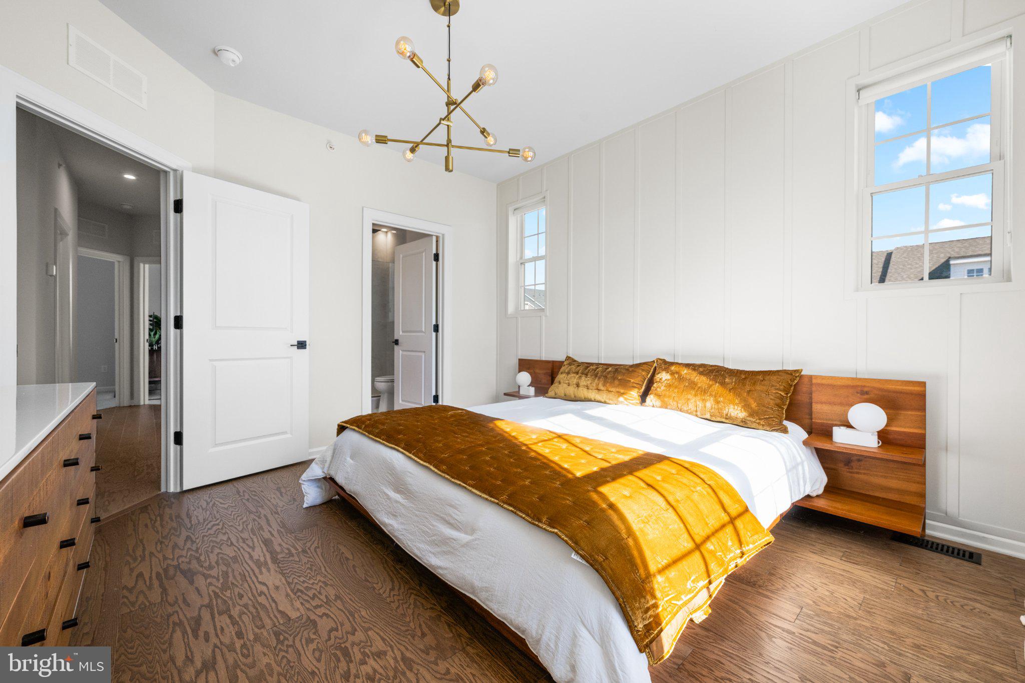 STEELPOINTE - Residential