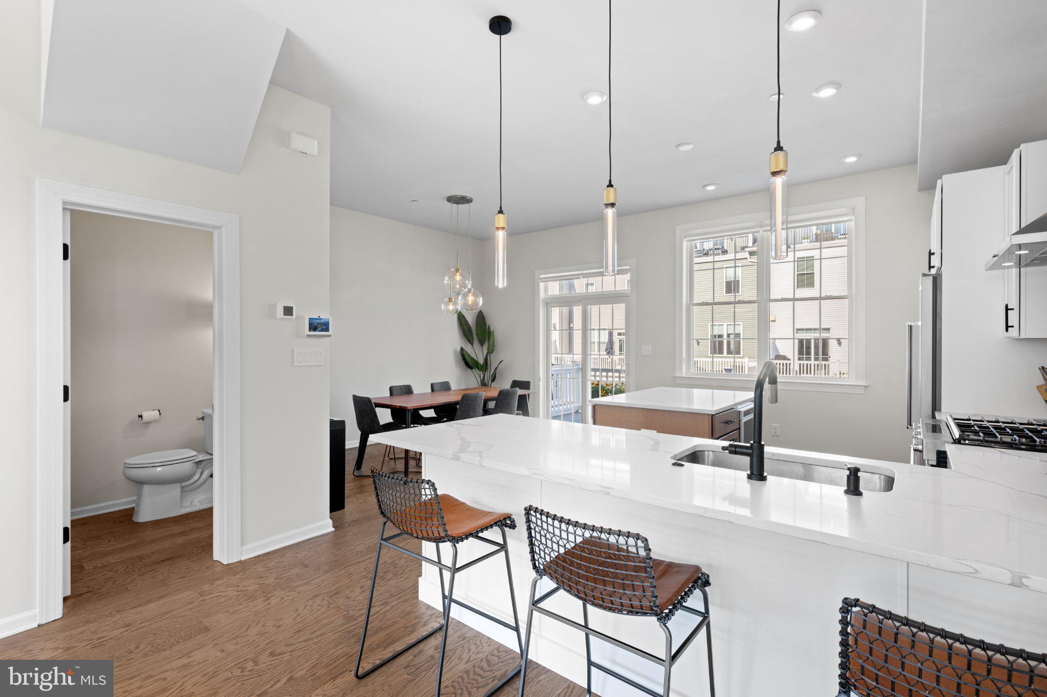 STEELPOINTE - Residential