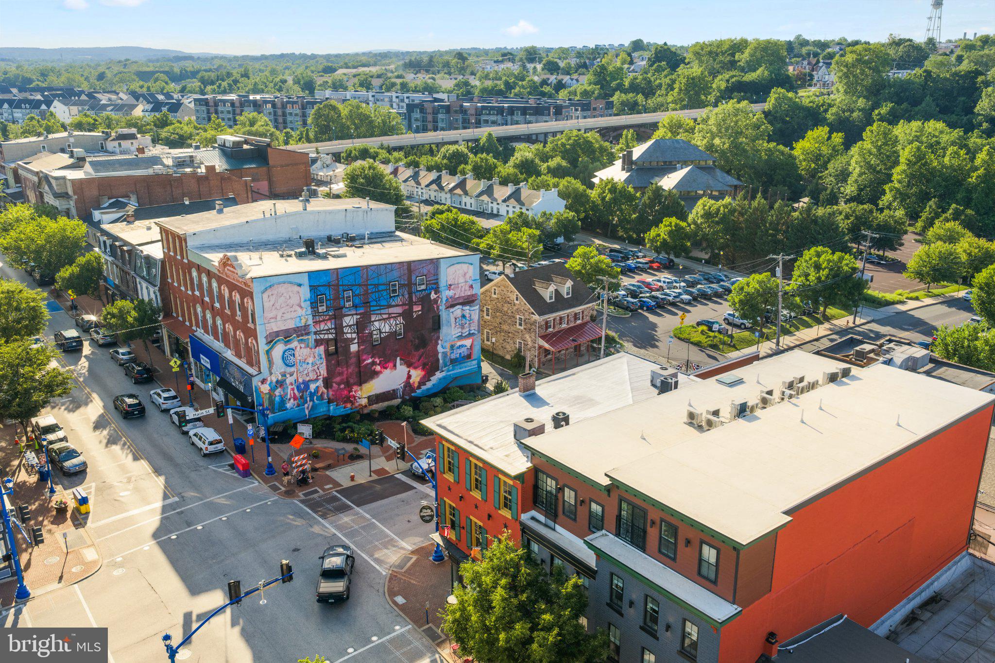 STEELPOINTE - Residential