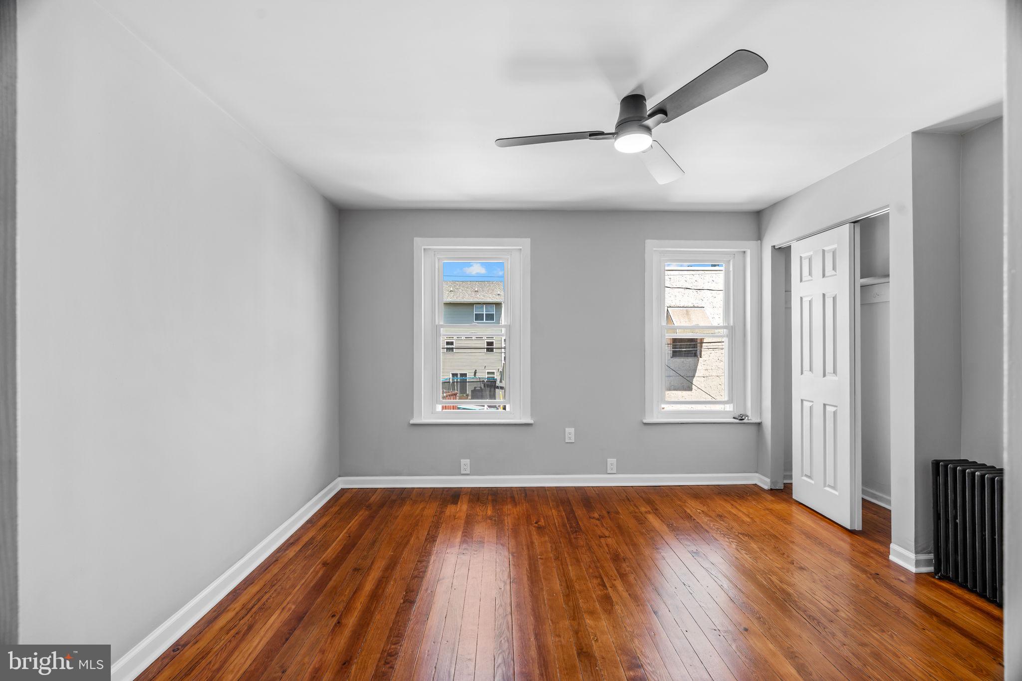 BRIDESBURG - Residential