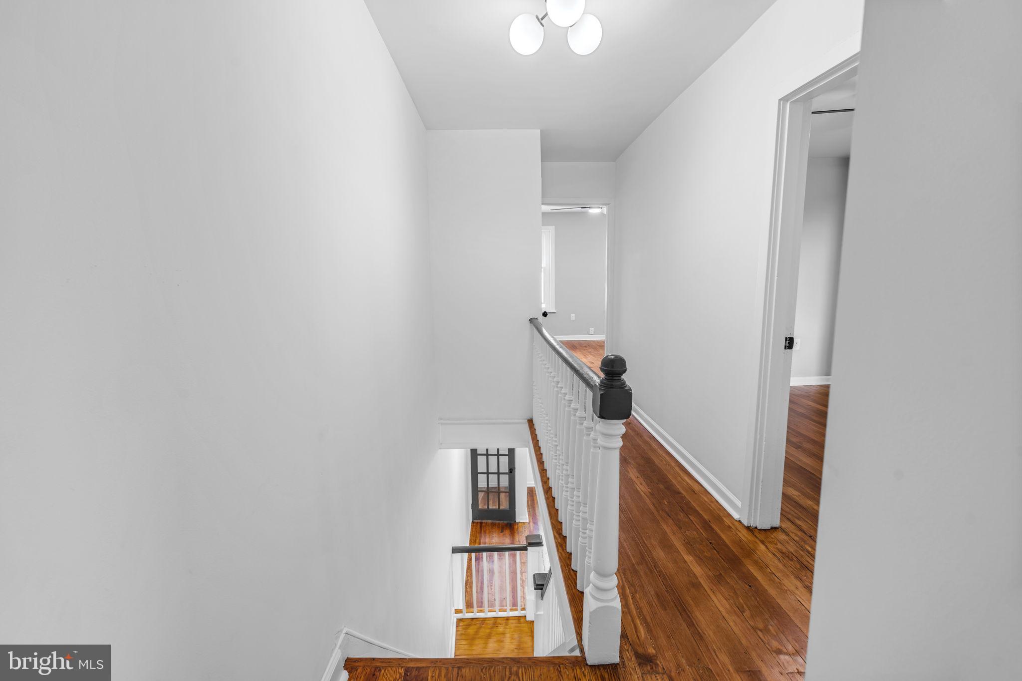 BRIDESBURG - Residential