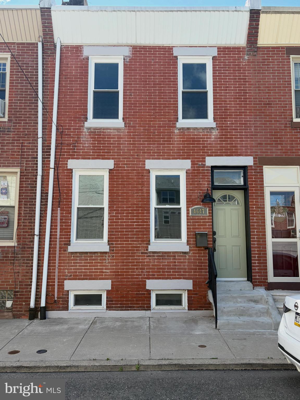 BRIDESBURG - Residential