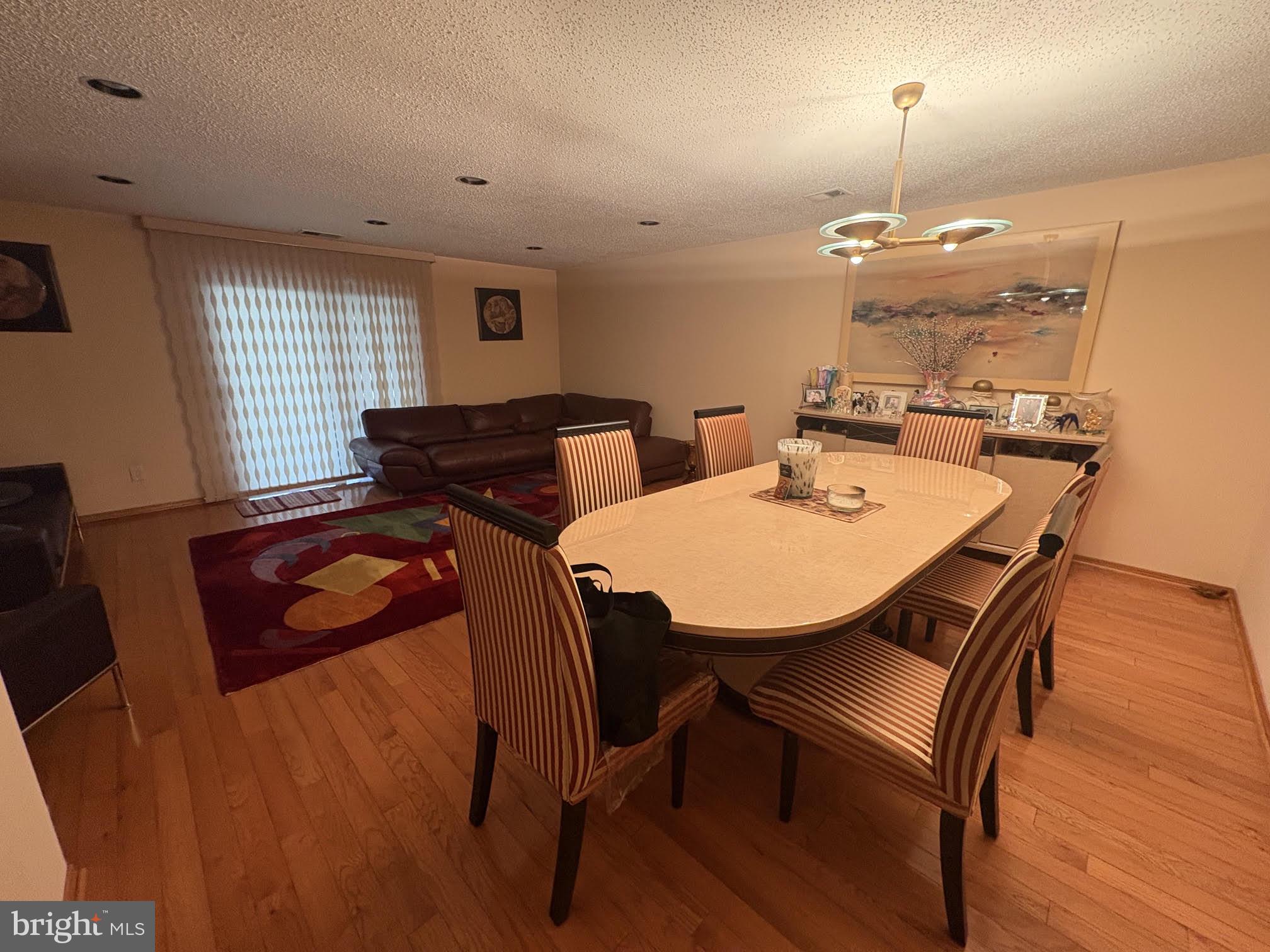 SOMERTON - Residential