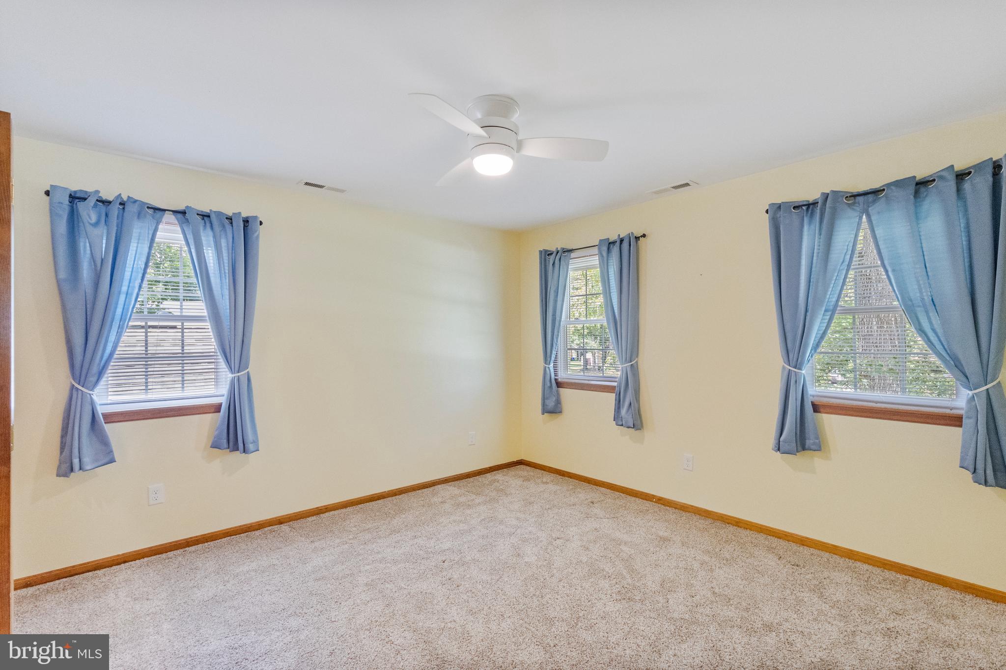 RIVERS END - Residential