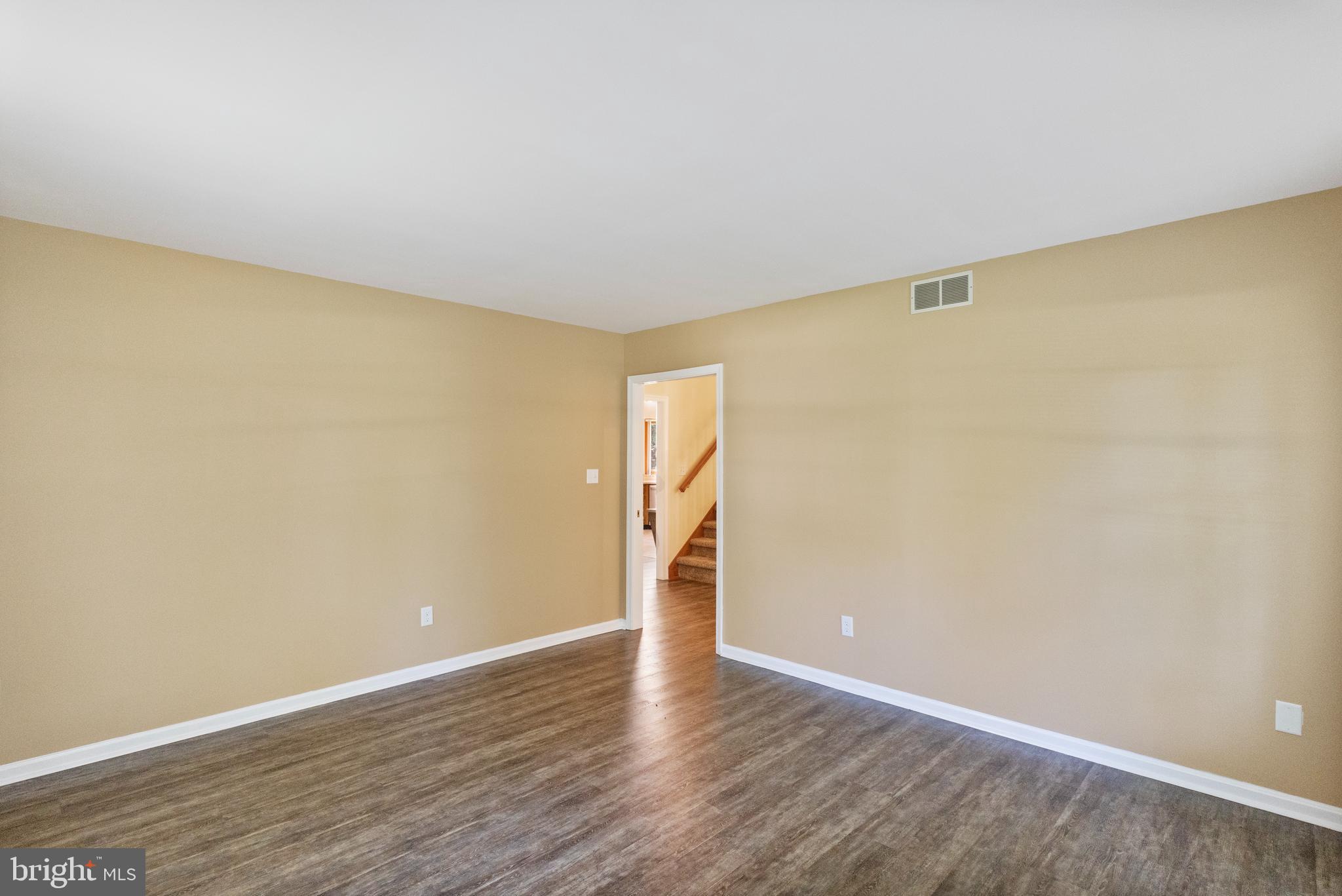 RIVERS END - Residential