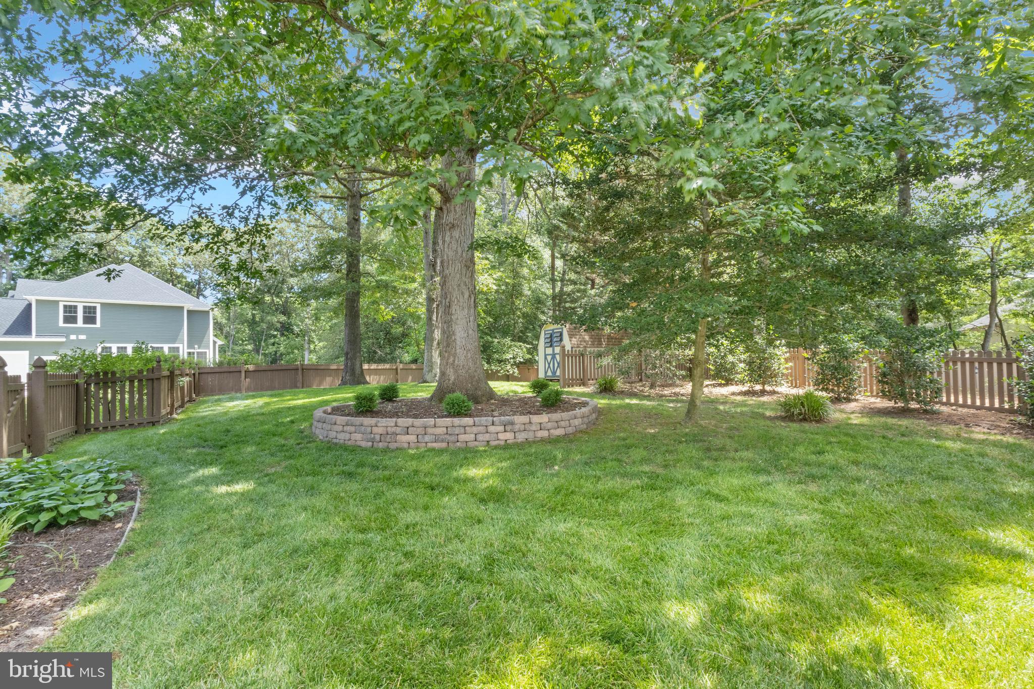 RIVERS END - Residential