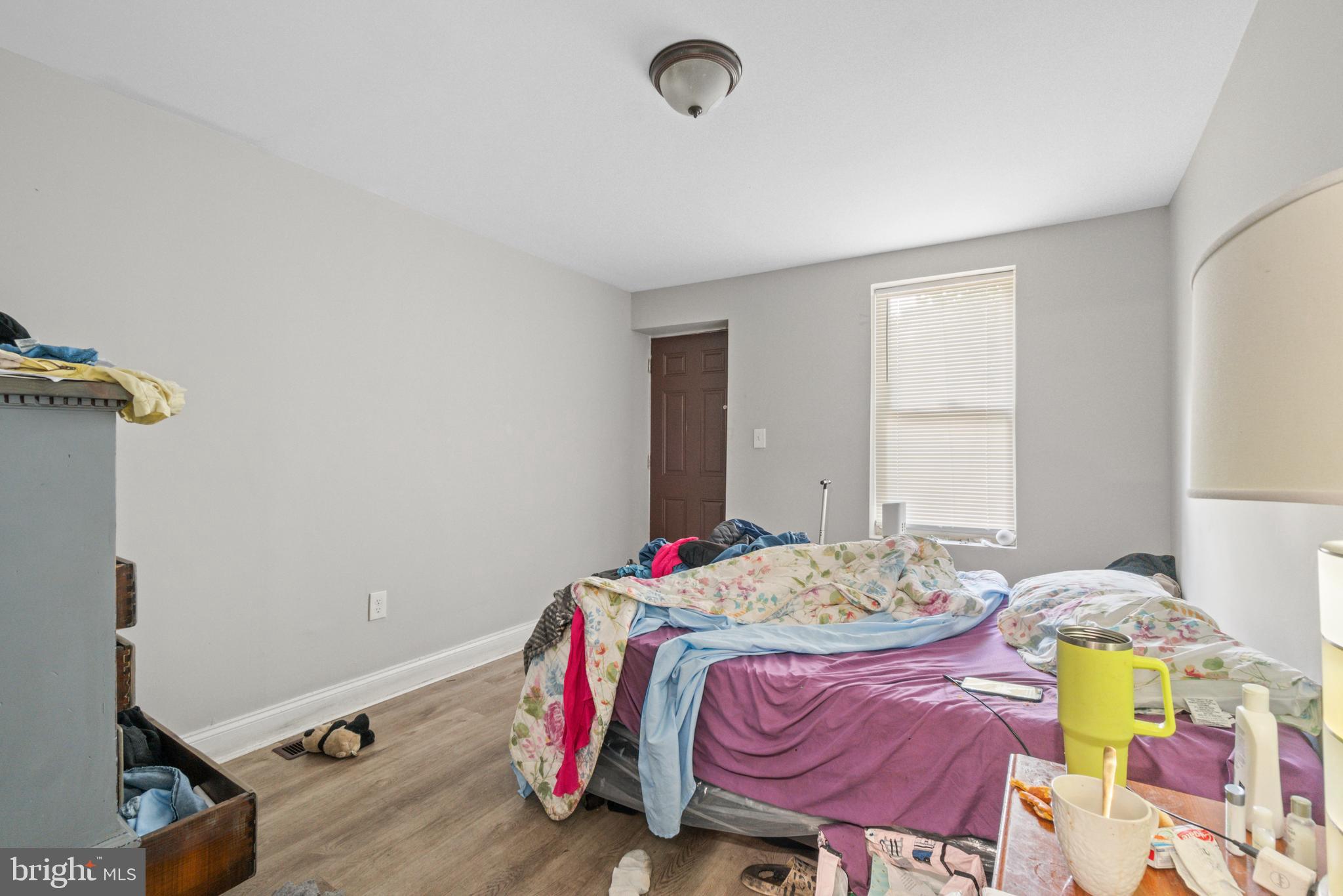 BARCLAY - Residential Income