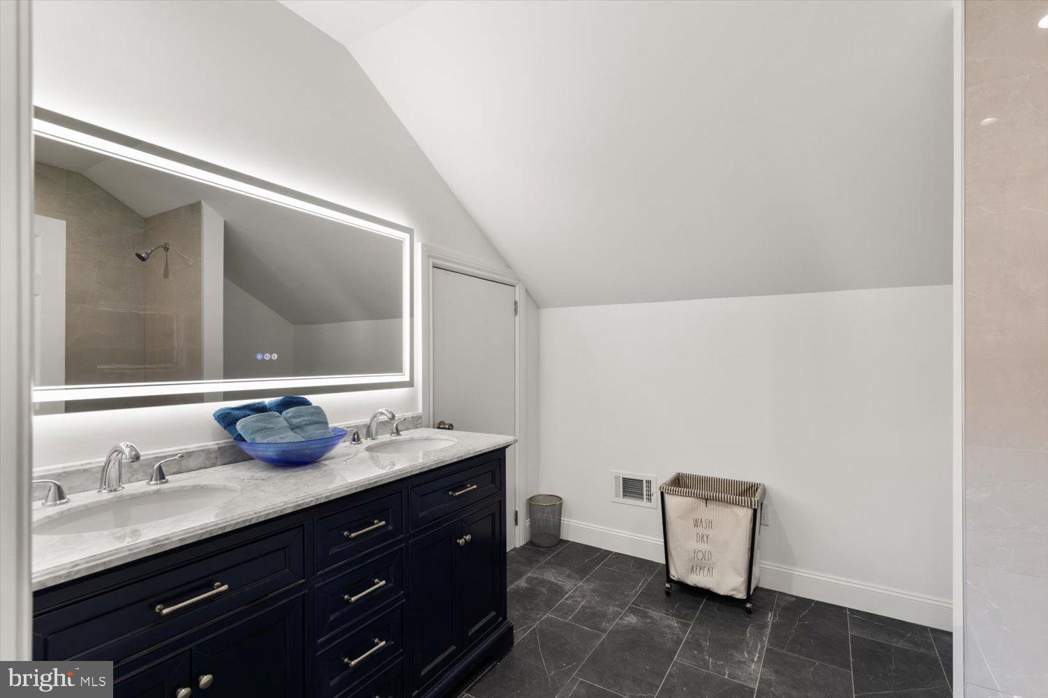ENOLA - Residential
