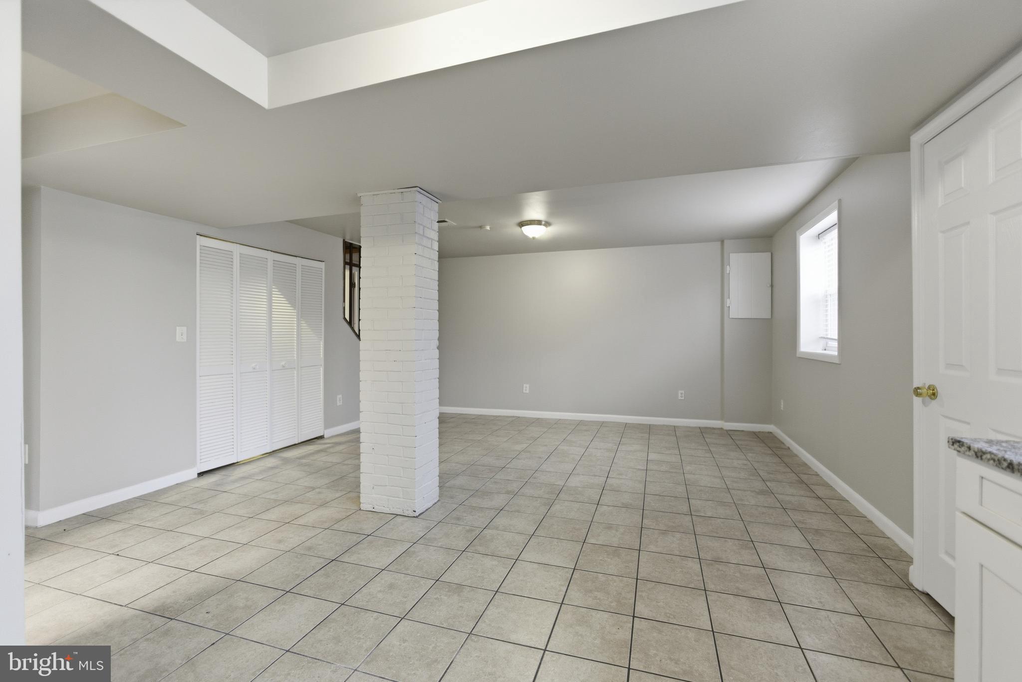 CORAL HILLS - Residential Lease