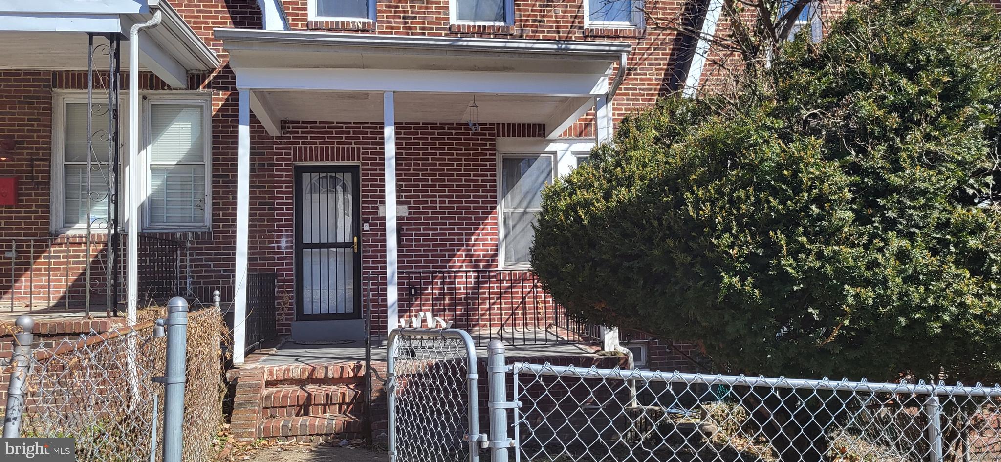 SELLER SAYS SELL! 
Quiet cul-de-sac near Druid Hill Park, blocks from TV Hill and Woodberry. Central air conditioning. White oak hardwood flooring on the main level. Separate dining room. Ceramic tile in kitchen and bathrooms. Partially finished basement with half-bath, family room, stacked washer/dryer, sump pump and French drain. Recently updated electrical, plumbing, framing, and duct work. Fenced yard. This property is being sold strictly As-Is. Great investor opportunity.