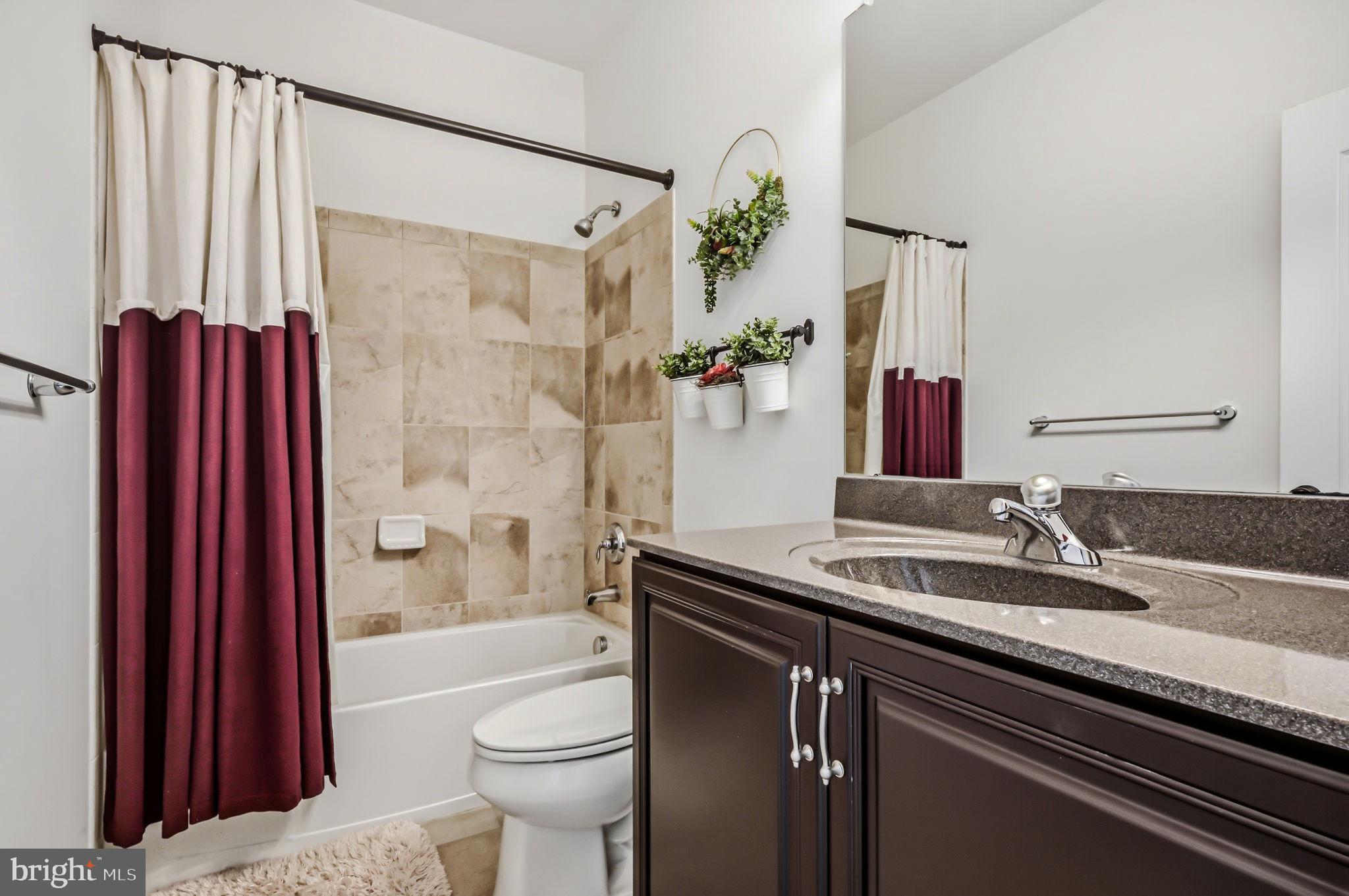 HIGH POINTE AT ST GE - Residential