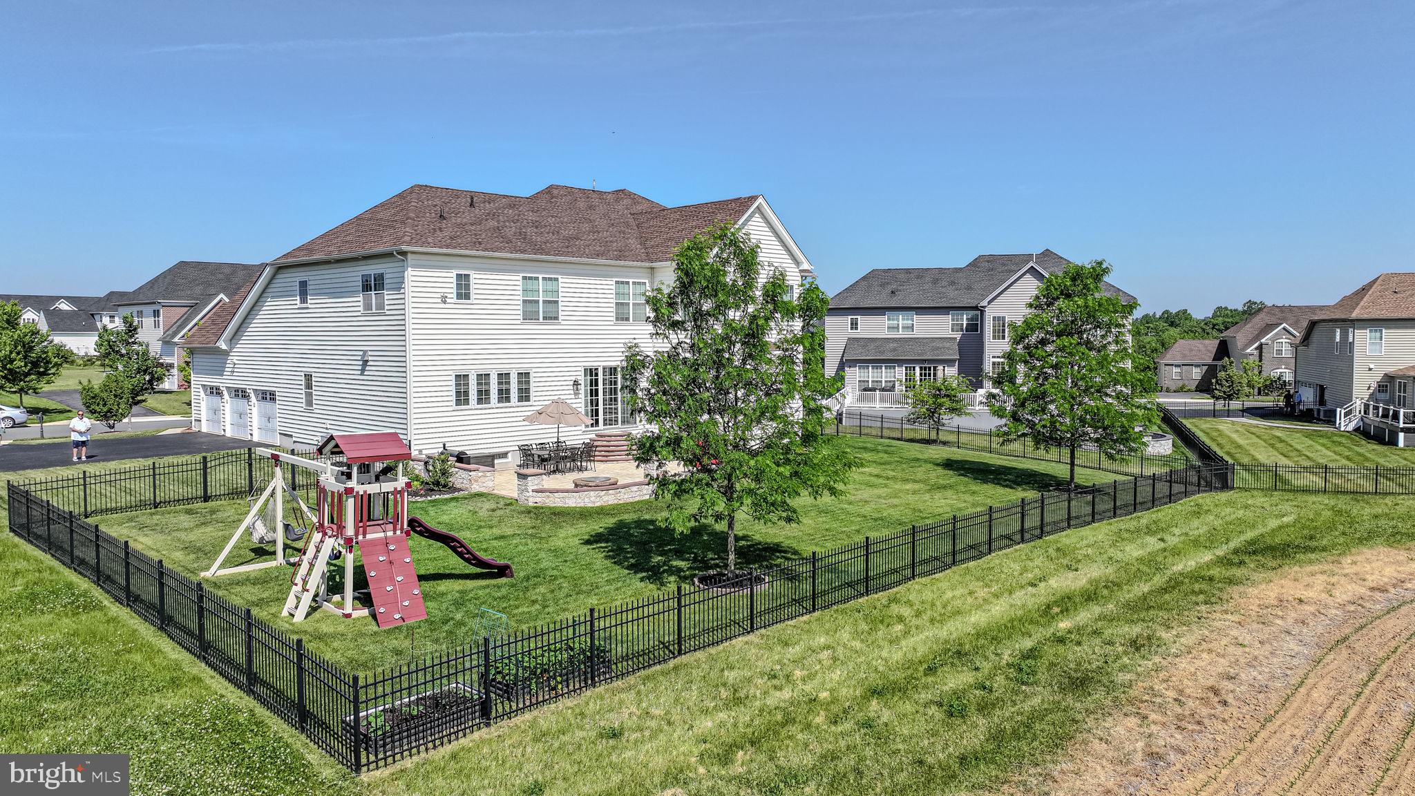 HIGH POINTE AT ST GE - Residential