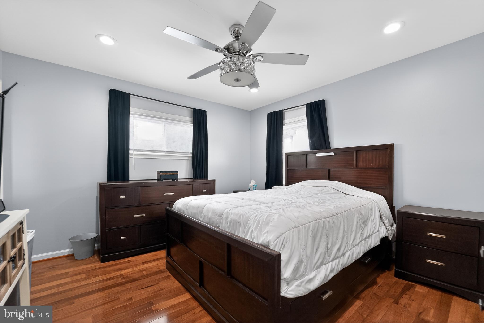 SUNRISE CEDARS - Residential