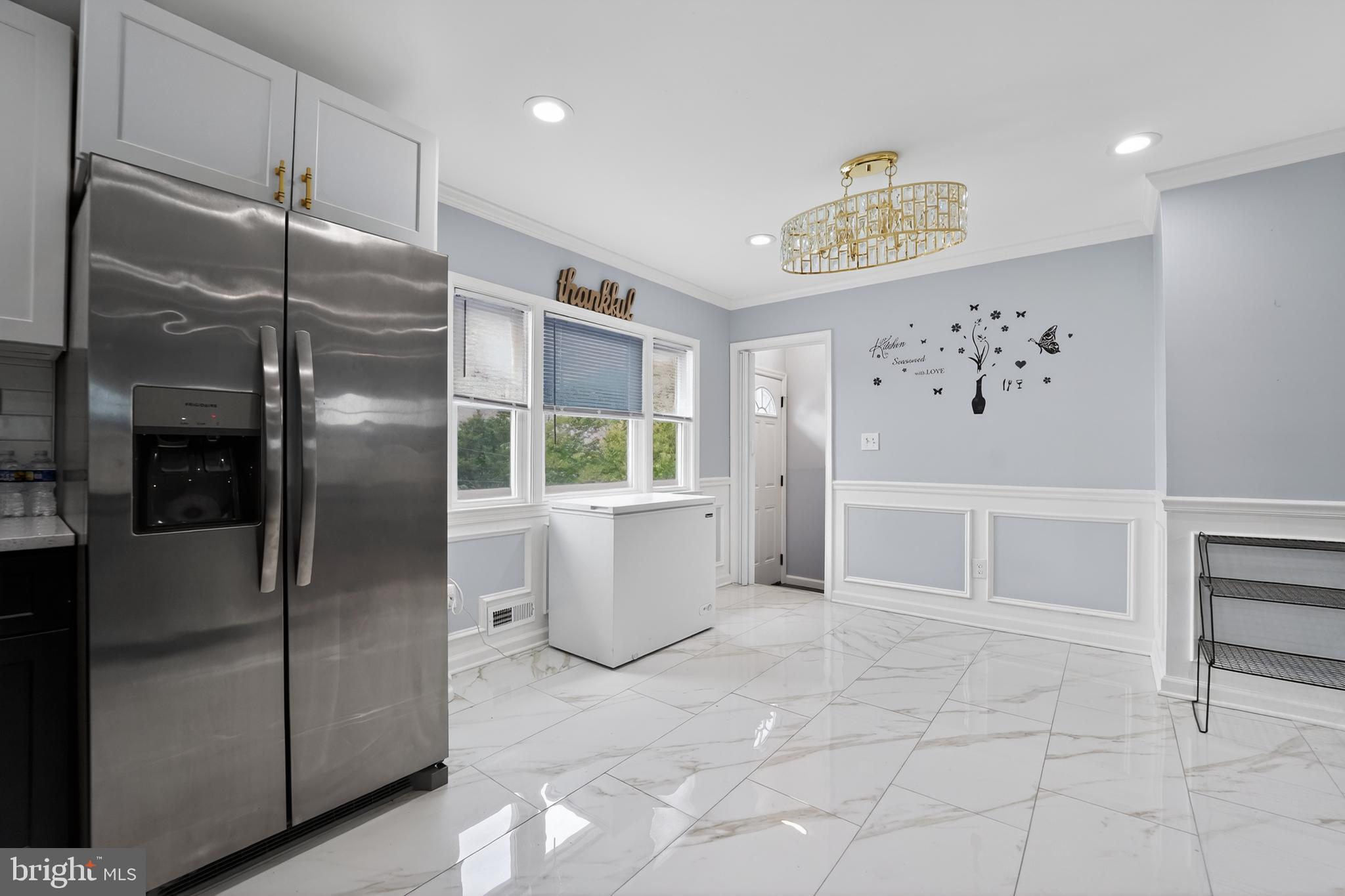 SUNRISE CEDARS - Residential