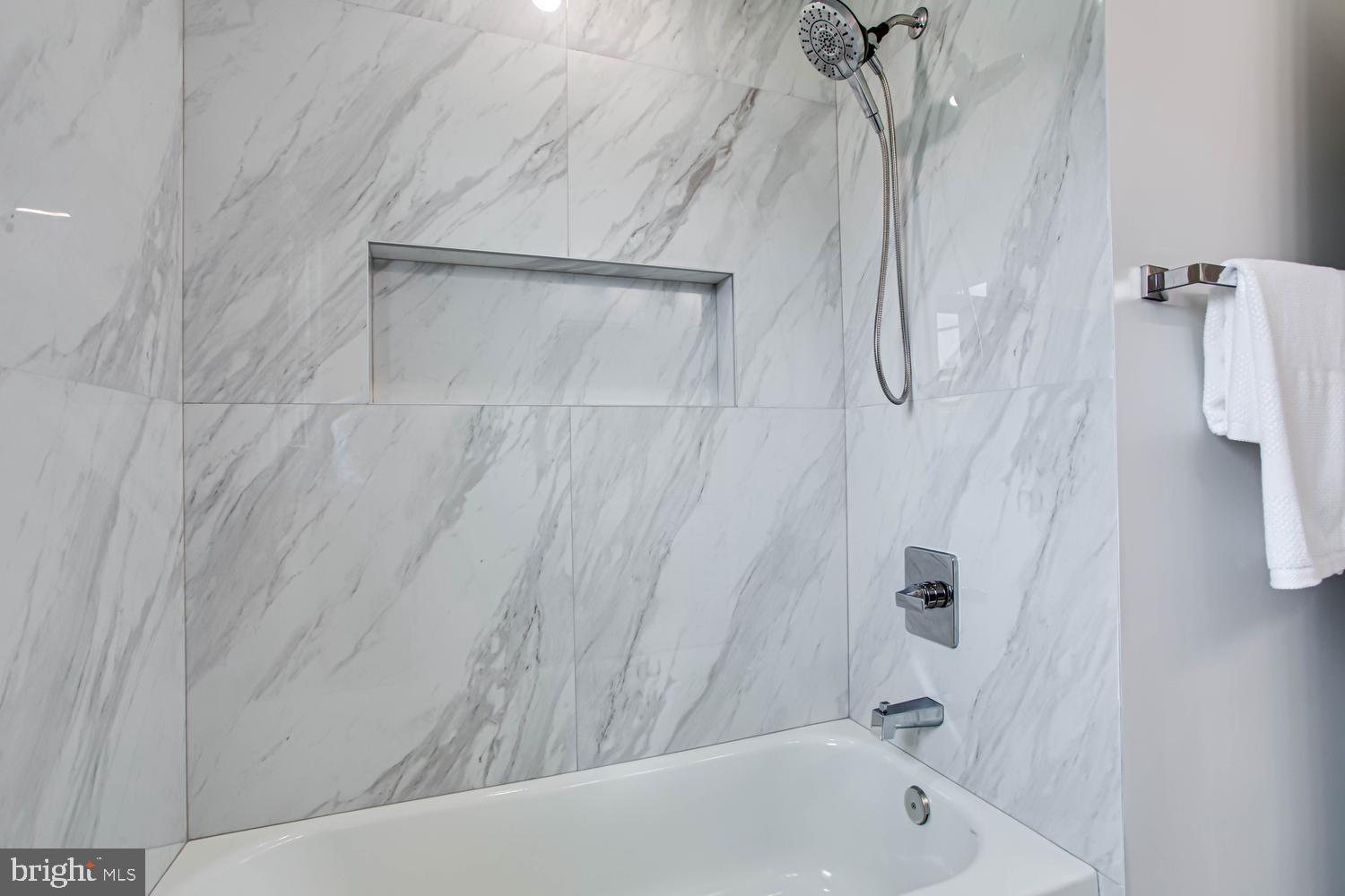 SOUTHAMPTON FOREST - Residential
