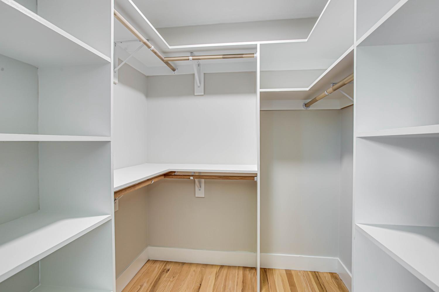 SOUTHAMPTON FOREST - Residential