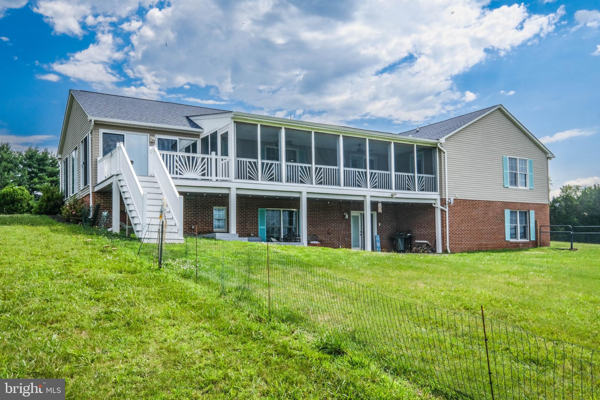 LAZY RIVER ESTATES - Residential