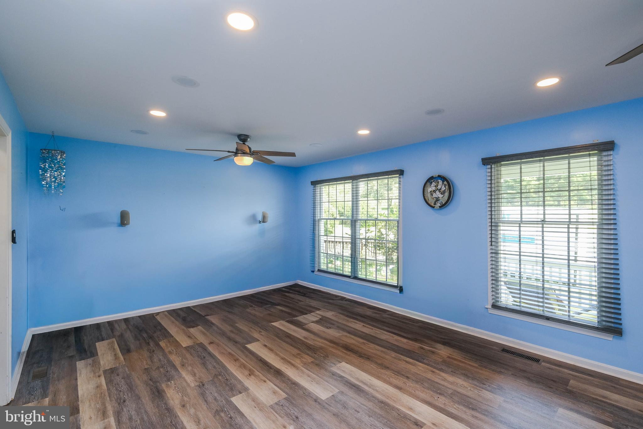 LAZY RIVER ESTATES - Residential