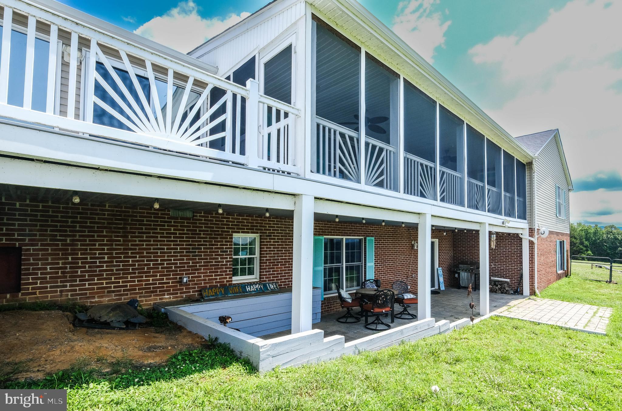 LAZY RIVER ESTATES - Residential