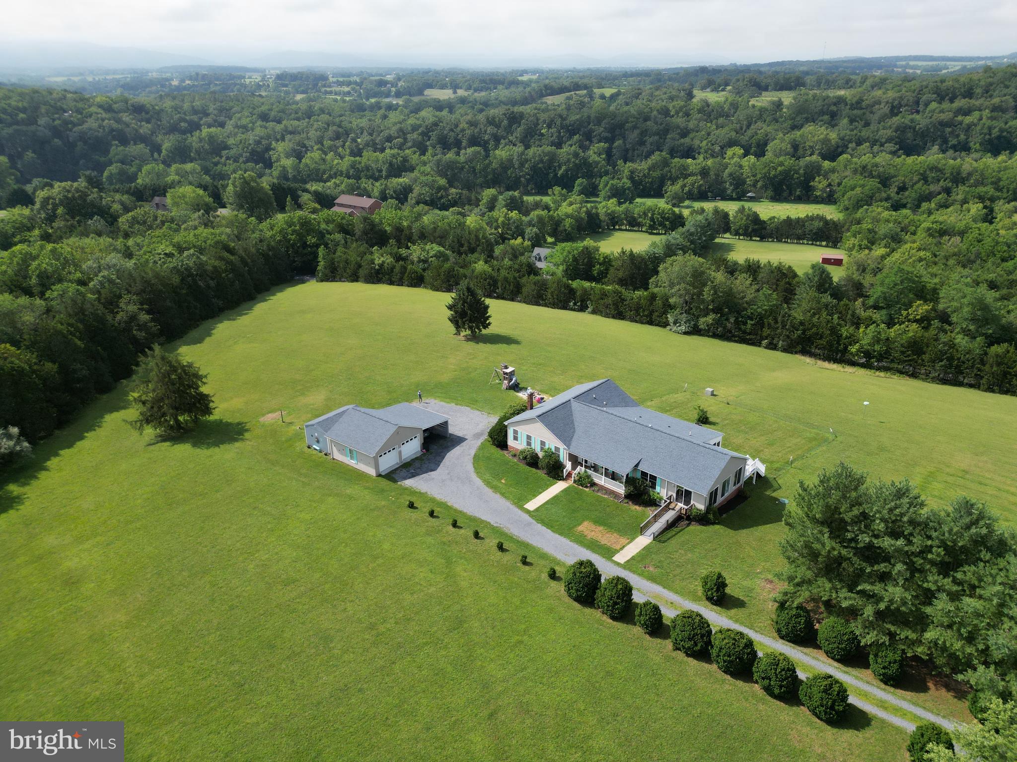 LAZY RIVER ESTATES - Residential