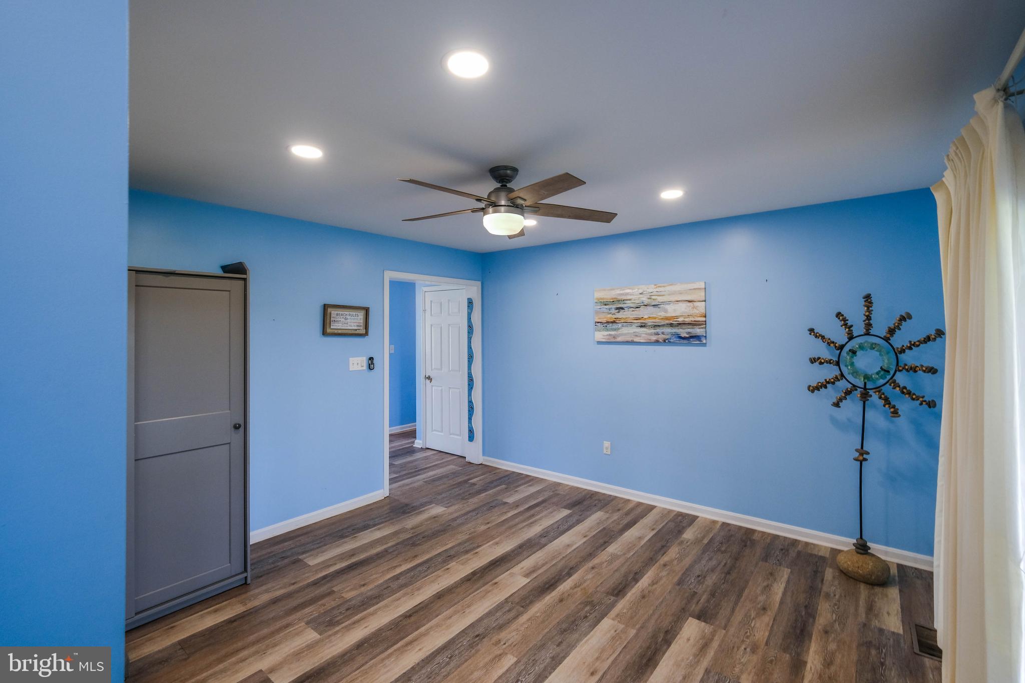 LAZY RIVER ESTATES - Residential